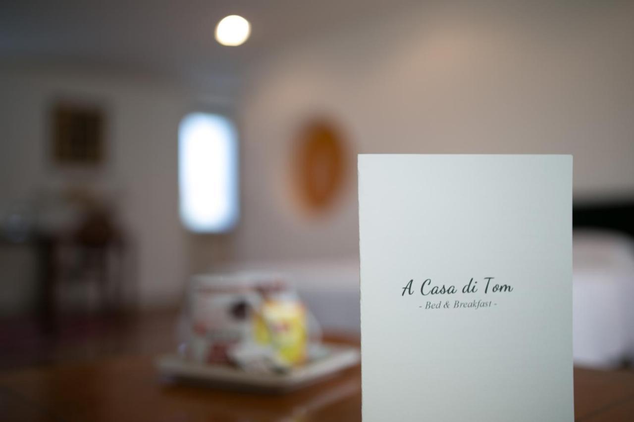 Bed and Breakfast A Casa Di Tom SantʼAmbrogio di Valpolicella Exterior foto